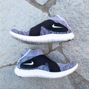 Nike Free RN Motion Flyknit